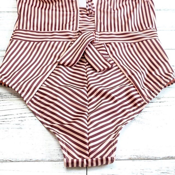 <b><p>Striped Monokini Beach resort lo Sexy N-Swimwr</p></b><b><p>ストライプモノキニ リゾートビーチルック セクシーな非水着 休暇 すっきり 薄い見える</p></b><br /><br /><p align='center'>