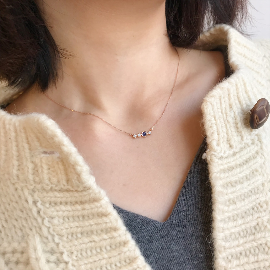 Sapphire simple diamond necklace Unique design uni
