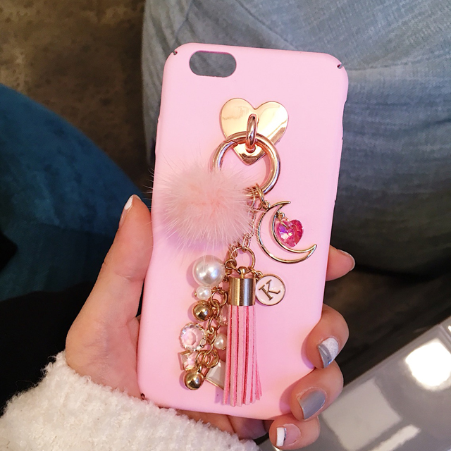 <b><p>Galaxy Note Pom foam Initi Keyring Tassel</p></b><b><p>ギャラクシーノート8ポンポンがイニシャルキーリングタッセルケースiPhone 8のガールフレンドの贈</p></b><br /><br /><p align='center'>