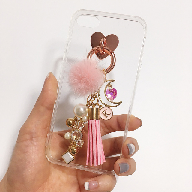<b><p>Galaxy Note Pom foam Initi Keyring Tassel</p></b><b><p>ギャラクシーノート8ポンポンがイニシャルキーリングタッセルケースiPhone 8のガールフレンドの贈</p></b><br /><br /><p align='center'>