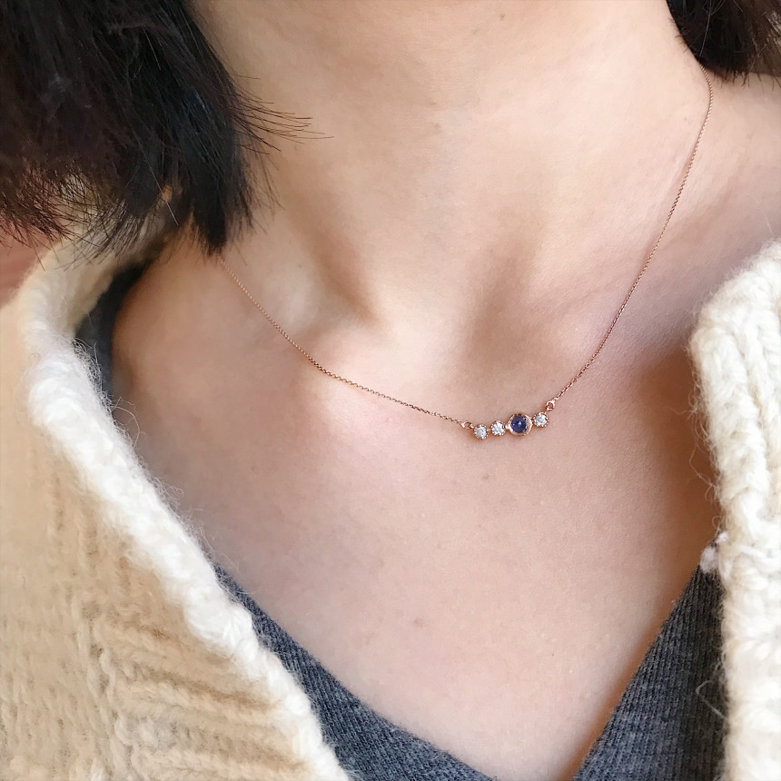 Sapphire simple diamond necklace Unique design uni