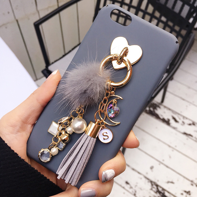 <b><p>Galaxy Note Pom foam Initi Keyring Tassel</p></b><b><p>ギャラクシーノート8ポンポンがイニシャルキーリングタッセルケースiPhone 8のガールフレンドの贈</p></b><br /><br /><p align='center'>