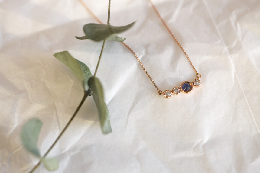 Sapphire simple diamond necklace Unique design uni