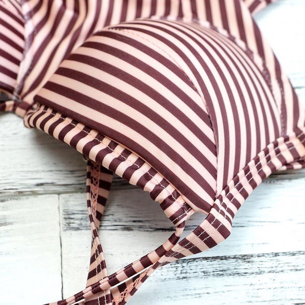 <b><p>Striped Monokini Beach resort lo Sexy N-Swimwr</p></b><b><p>ストライプモノキニ リゾートビーチルック セクシーな非水着 休暇 すっきり 薄い見える</p></b><br /><br /><p align='center'>