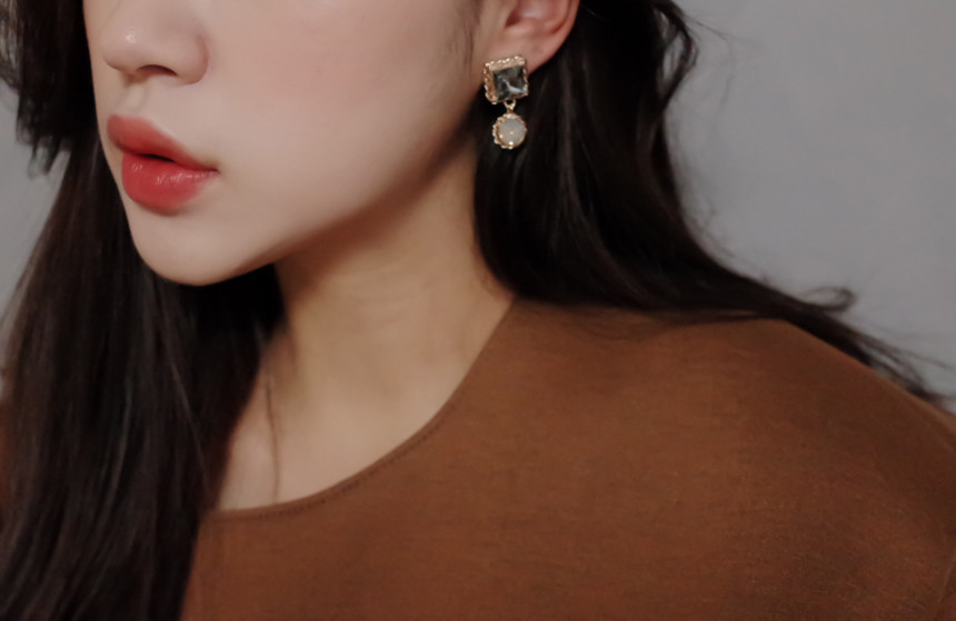 Frill Square Princess Silver Earrings Stylish Chic