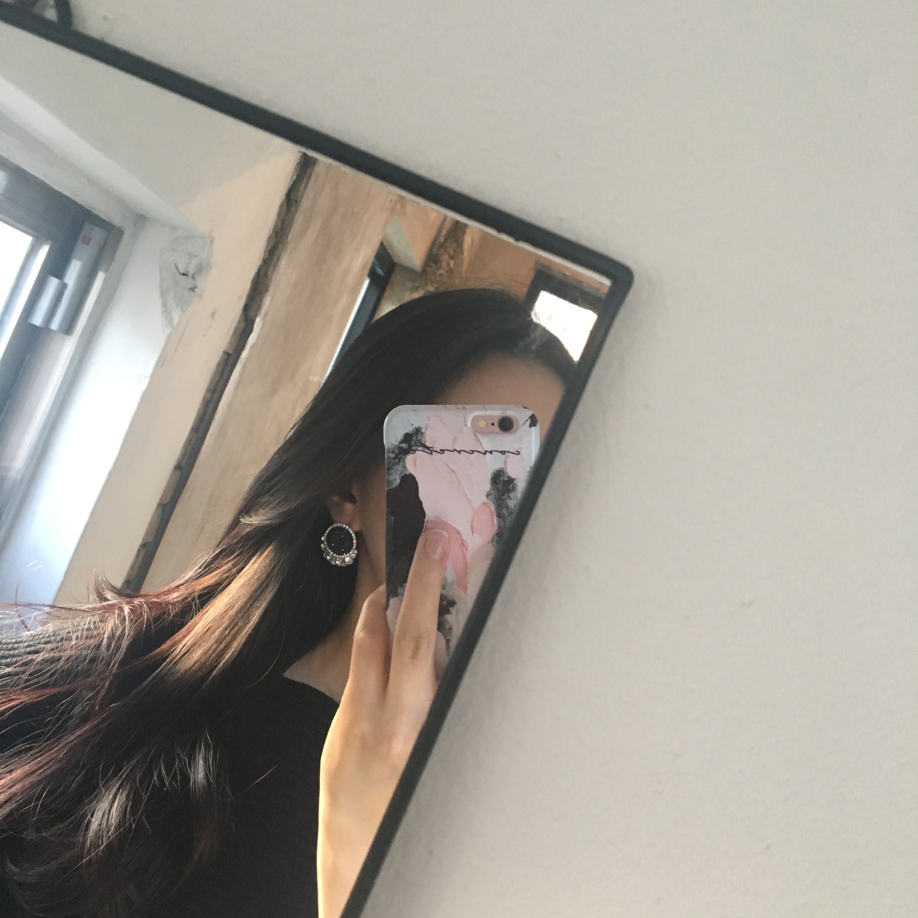 Black Label Party Queen Bold Cubic Earring Big Ear