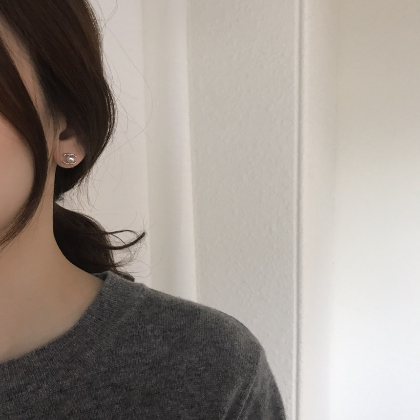 all silver Mini Size Coco Swarovski Earrings Lovel