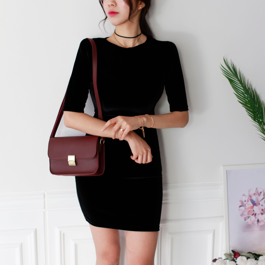 Winter Velvet Dress One-to-One