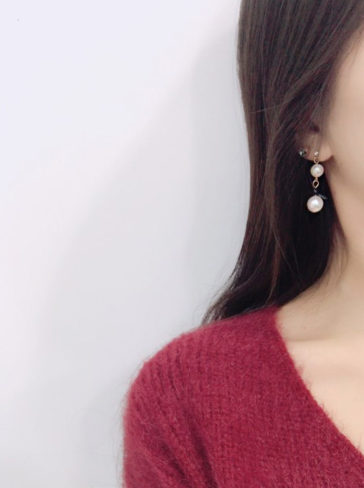 Velvet pearl drop 12-piece set Earrings Modern gli