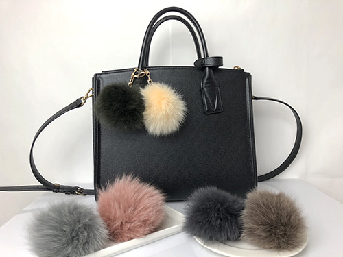 Real Fox Fur Mink Foam Foam Keyring WOOLEE Girlfri