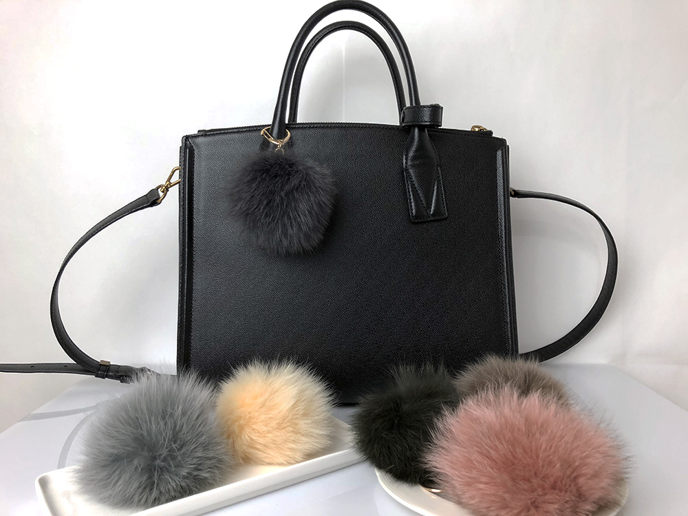 Real Fox Fur Mink Foam Foam Keyring WOOLEE Girlfri