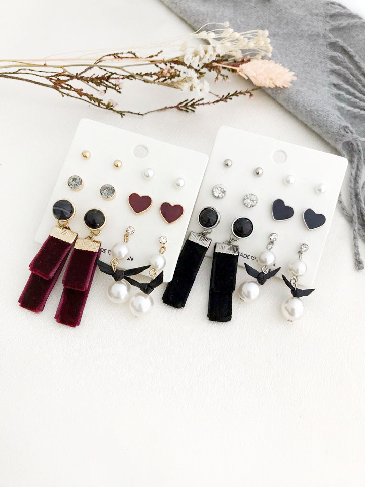 Velvet pearl drop 12-piece set Earrings Modern gli