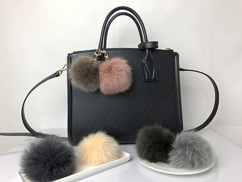 Real Fox Fur Mink Foam Foam Keyring WOOLEE Girlfri