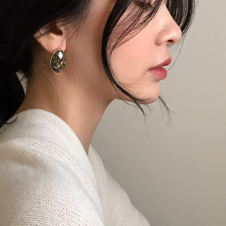 Raon mother-of-pearl Earrings Classic Look Chic Do