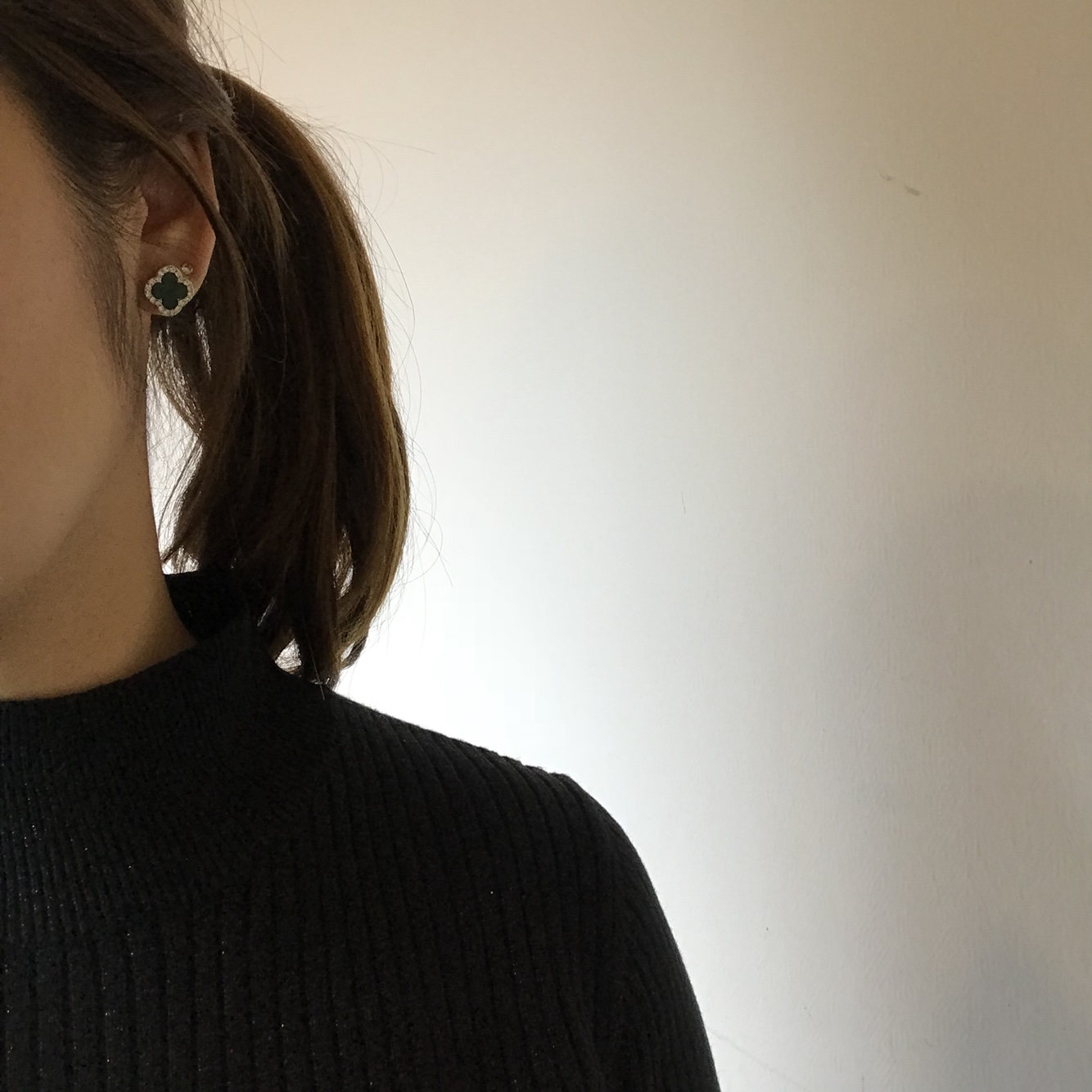 VCA1 Van Cleef Clover Bold Earrings