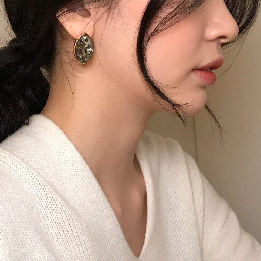 Raon mother-of-pearl Earrings Classic Look Chic Do