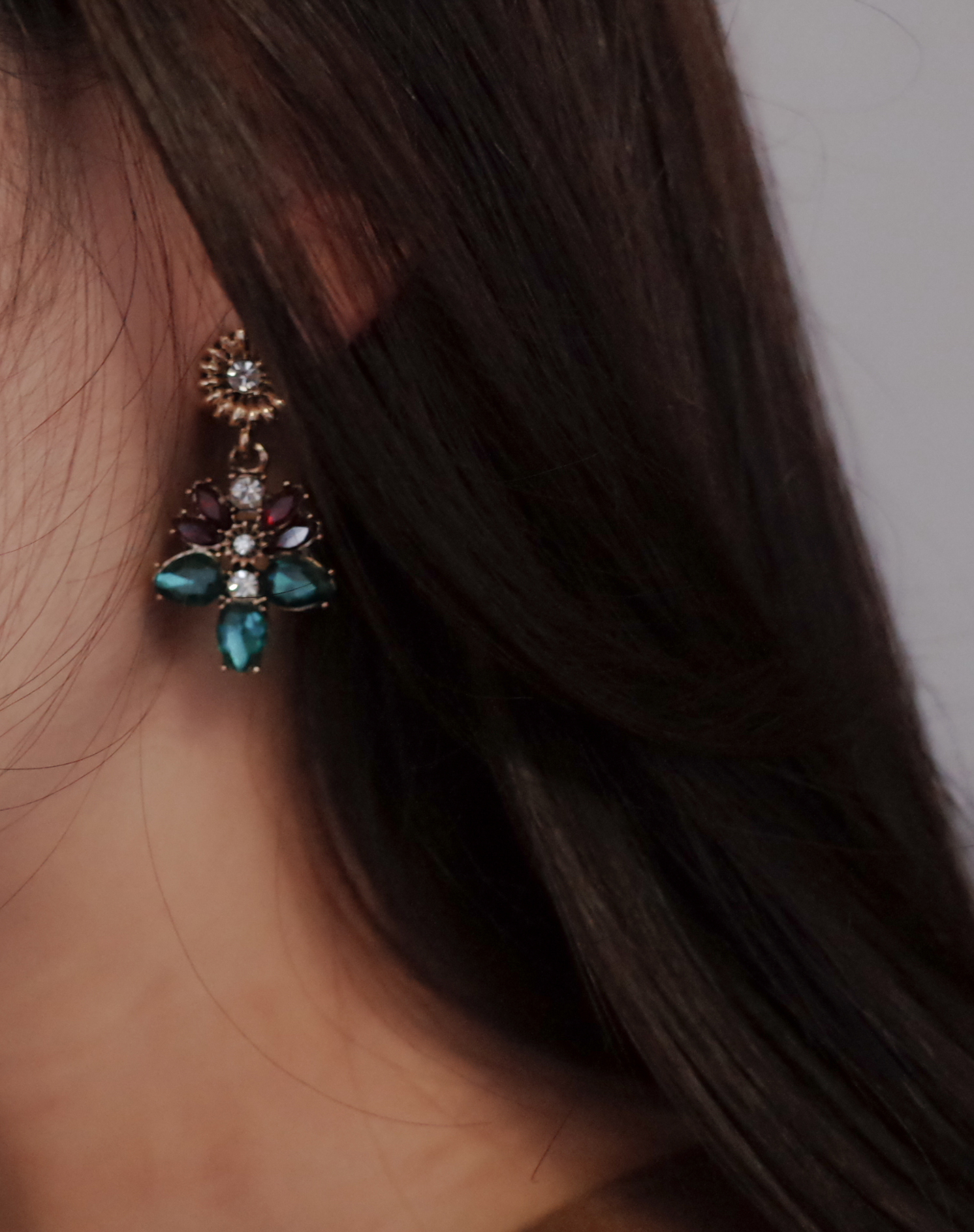 3Colors Antique Blanc Mademoiselle Color Point Ear