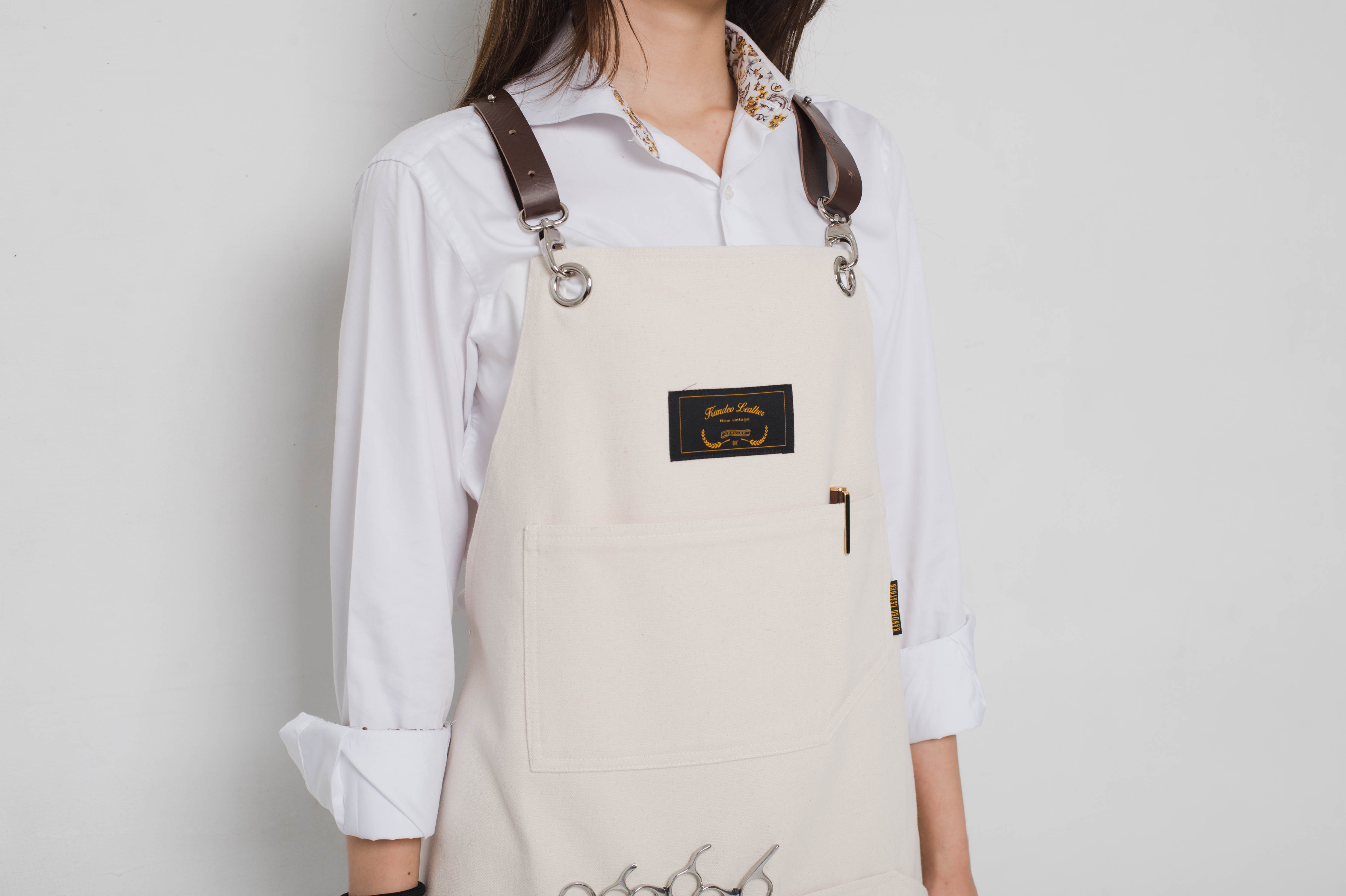 죠니 쿠키앤크림 칸데오레더 공방 미용실 카페 미용사 바리스타 앞치마 미술 가죽 앞치마