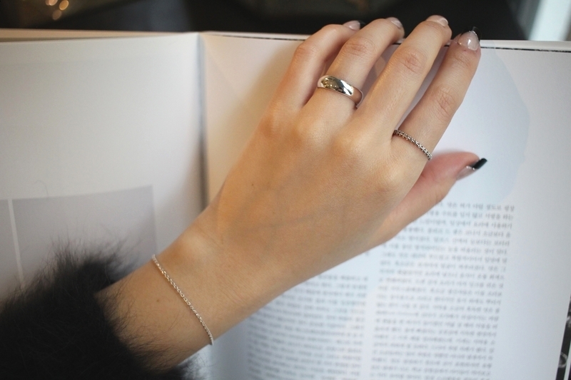 <b><p>92.5 Silver flow Layed Thread ring Woman</p></b><b><p>92.5シルバー フラワー 重ね着 糸リング 女性 20代 デイリー ヴィンテージ</p></b><br /><br /><p align='center'>