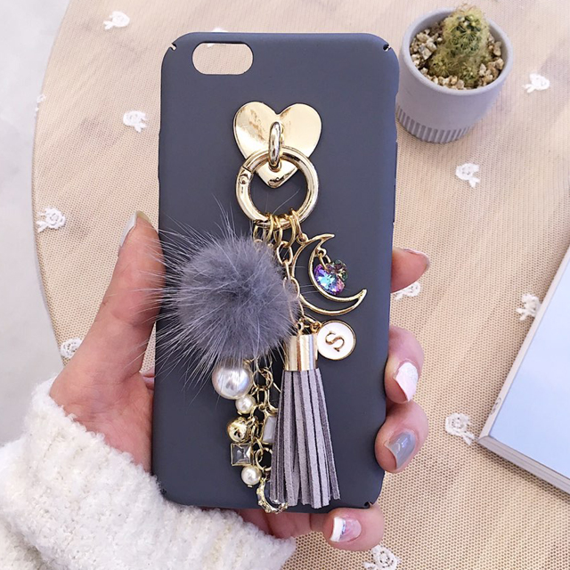 <b><p>Galaxy Note Pom foam Initi Keyring Tassel</p></b><b><p>ギャラクシーノート8ポンポンがイニシャルキーリングタッセルケースiPhone 8のガールフレンドの贈</p></b><br /><br /><p align='center'>