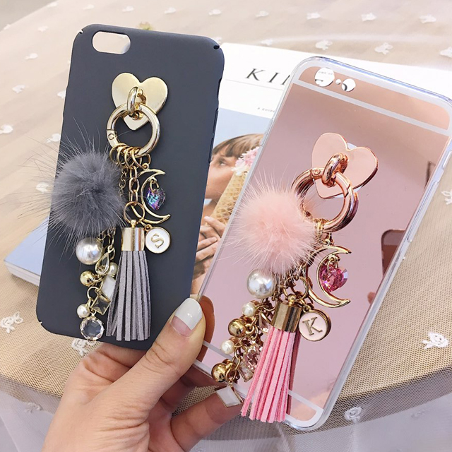 <b><p>Galaxy Note Pom foam Initi Keyring Tassel</p></b><b><p>ギャラクシーノート8ポンポンがイニシャルキーリングタッセルケースiPhone 8のガールフレンドの贈</p></b><br /><br /><p align='center'>