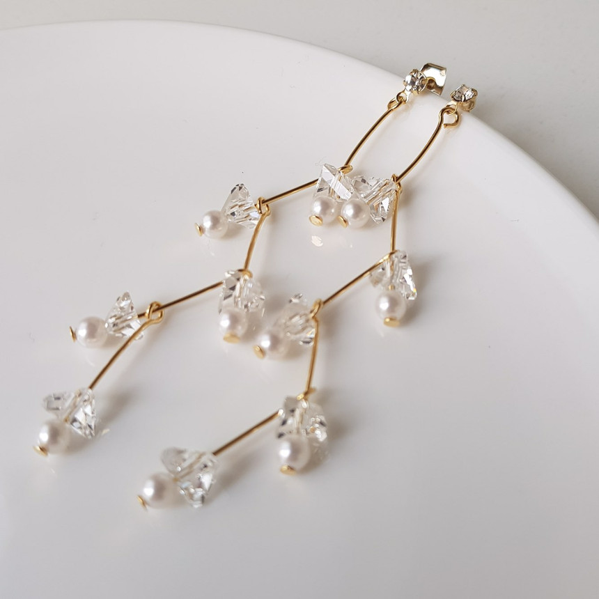 Zig Zag Crystal Cubic Drop Earrings 2color Cheung 