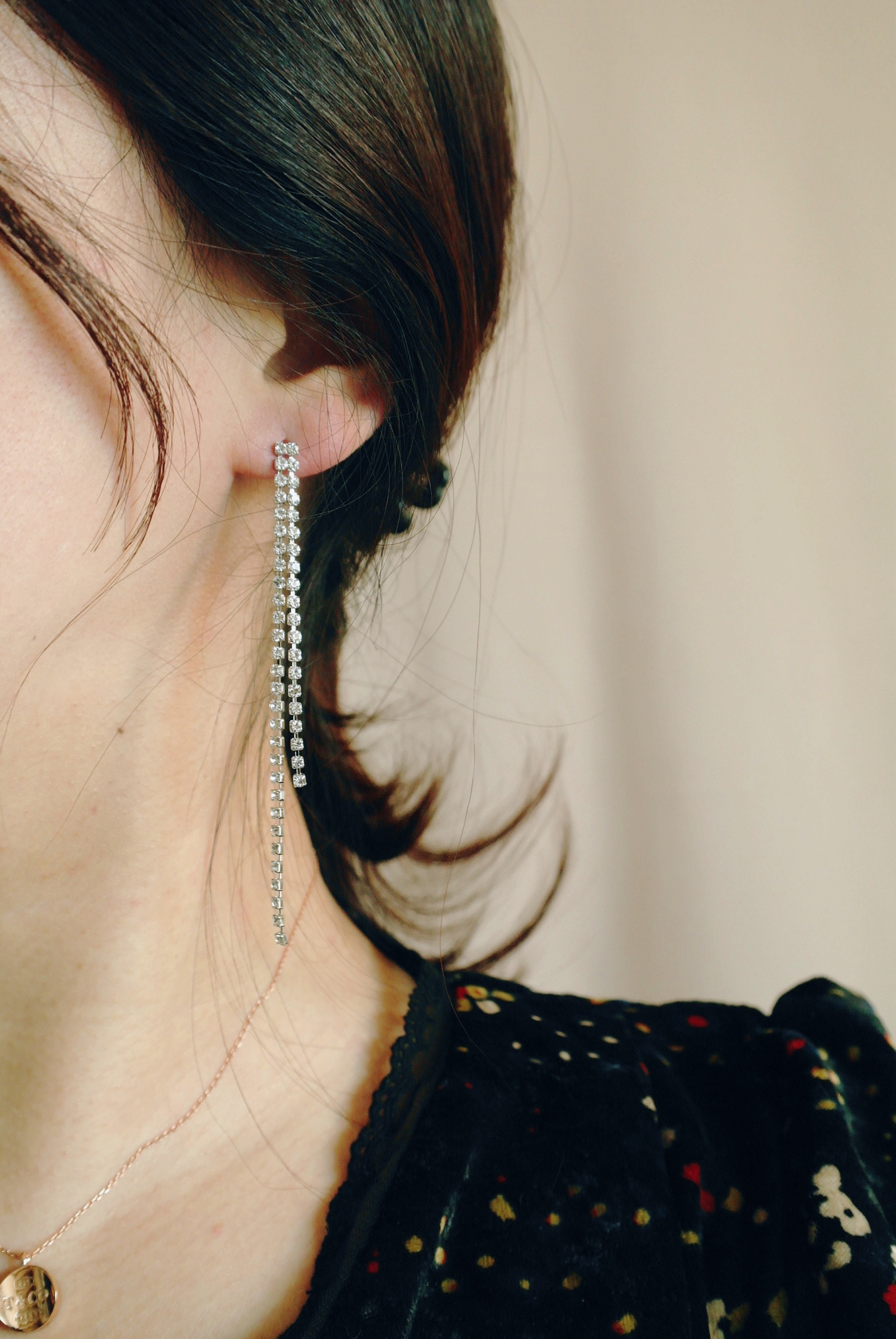 Simple Cubic Jalan Long Drop Earrings Classic Look