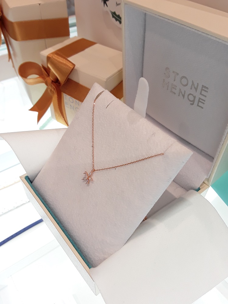 Stonehenge rose gold necklace I0083 Daily Look Lov