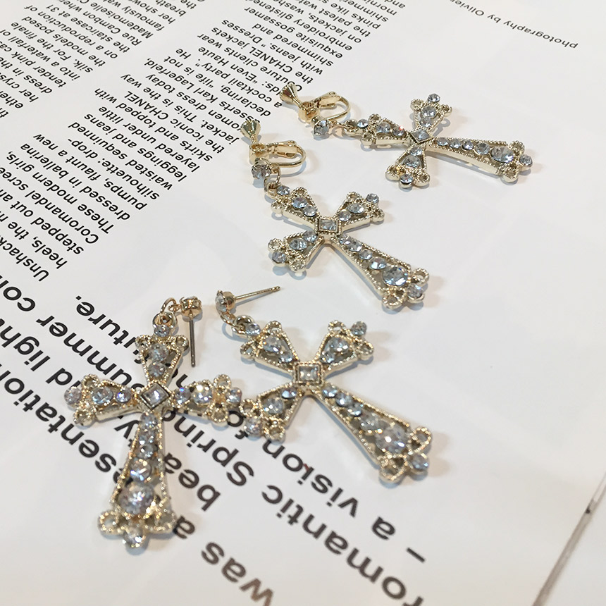 Moushibine Cross Cutter Big Drop Earrings Mouton A