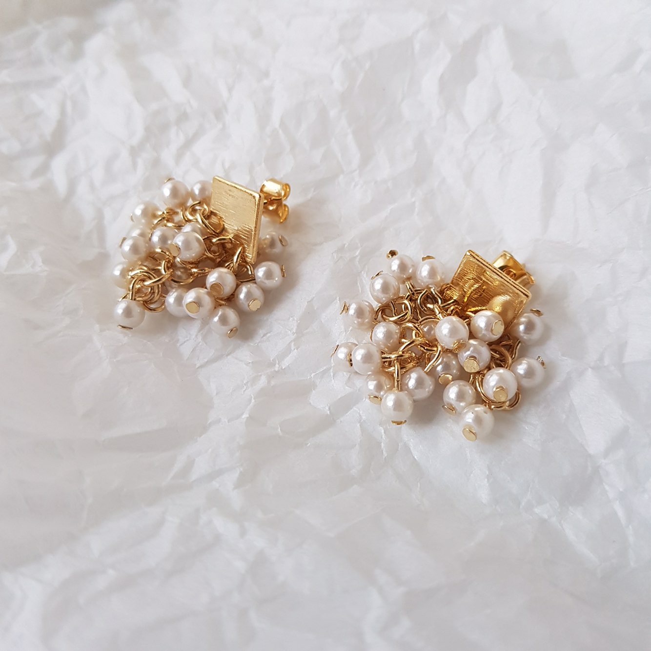 Aiina Pearl Song Drop Earrings Wedding Look Office