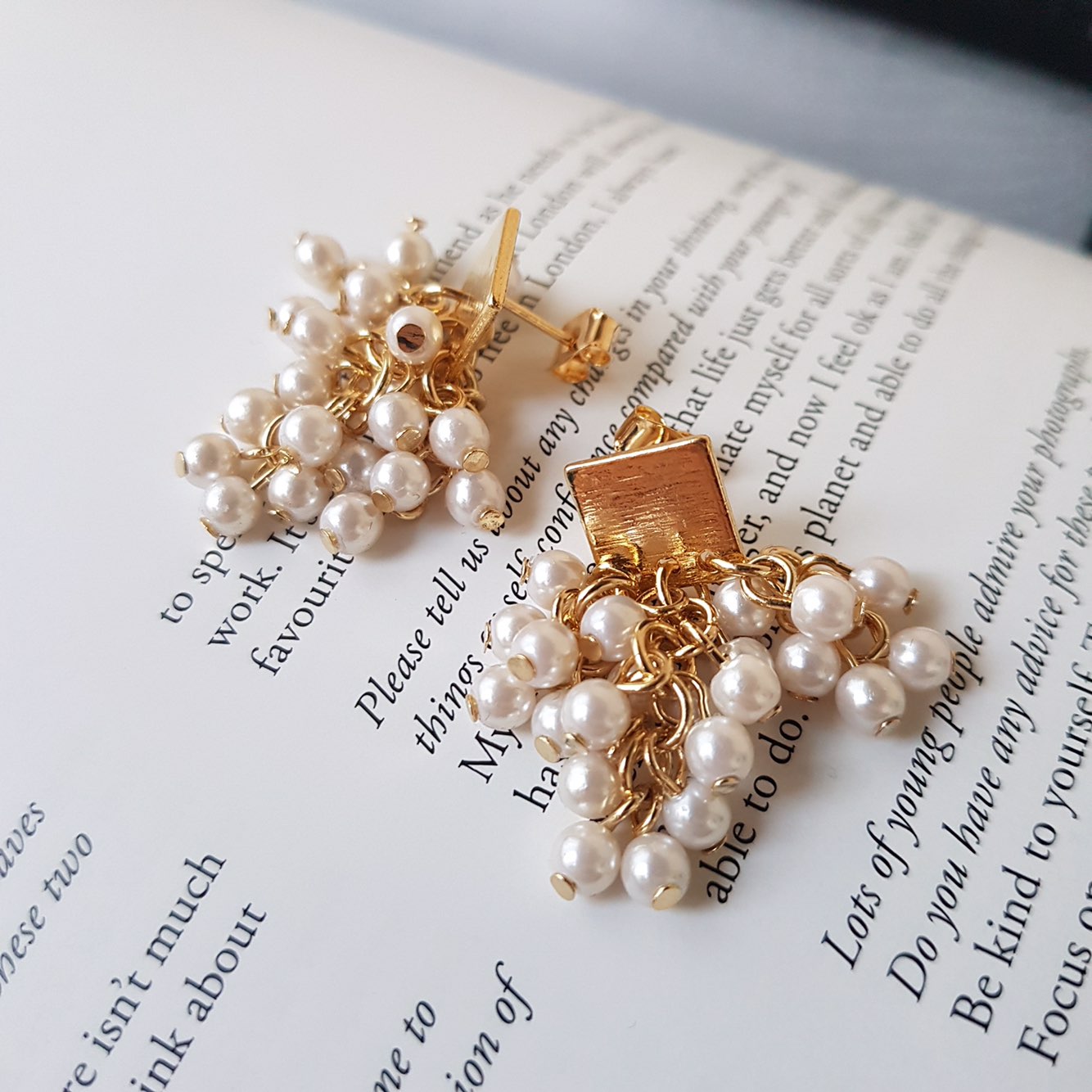 Aiina Pearl Song Drop Earrings Wedding Look Office