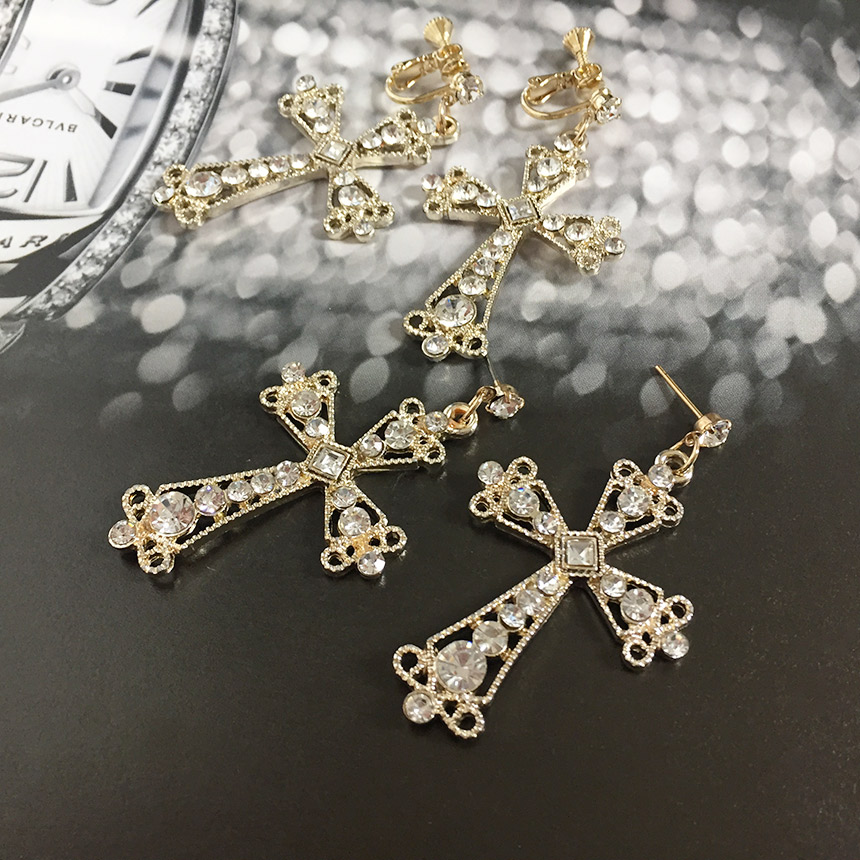 Moushibine Cross Cutter Big Drop Earrings Mouton A