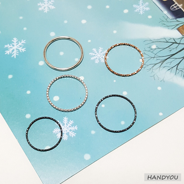 <b><p>Layered cutting Thad daily collecon black</p></b><b><p>重ね着 カッティング 糸リ デイリー コレクション ブラック ガードリ 一言 ナルリ</p></b><br /><br /><p align='center'>