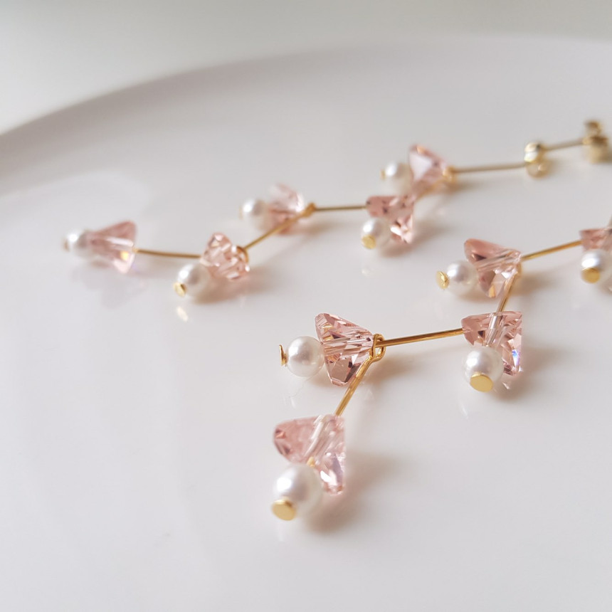 Zig Zag Crystal Cubic Drop Earrings 2color Cheung 