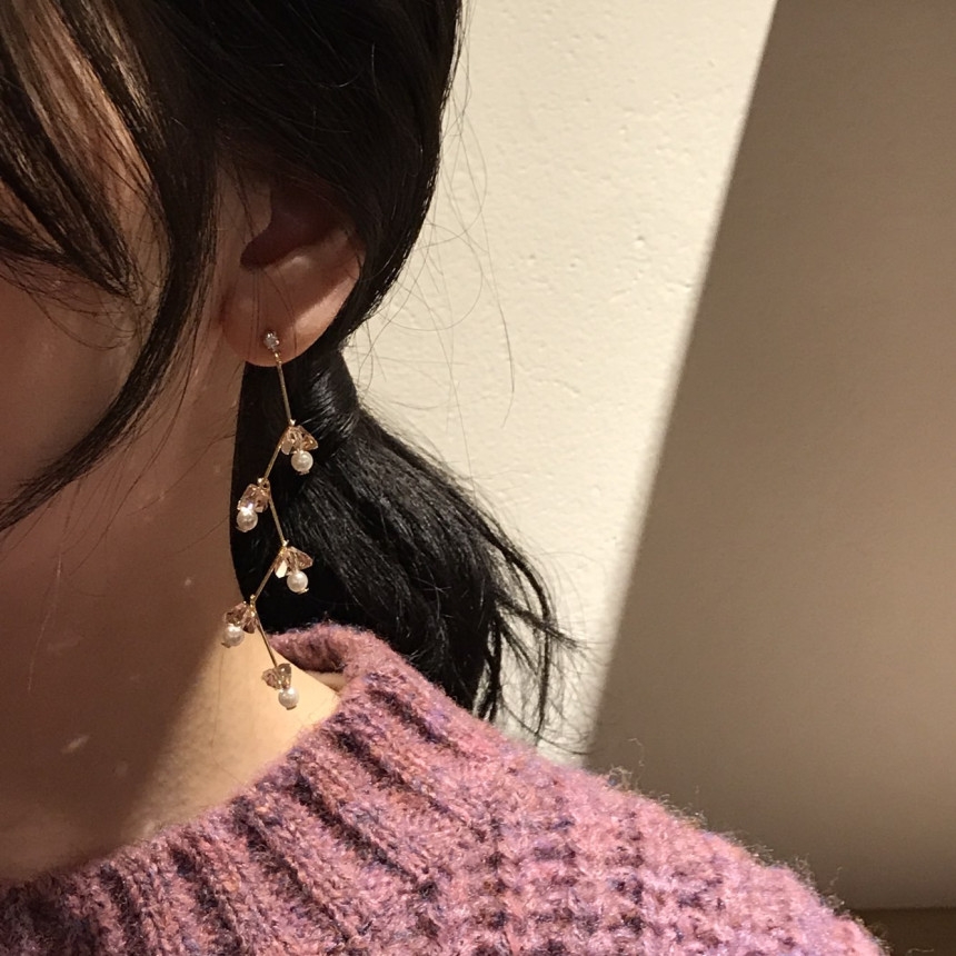 Zig Zag Crystal Cubic Drop Earrings 2color Cheung 