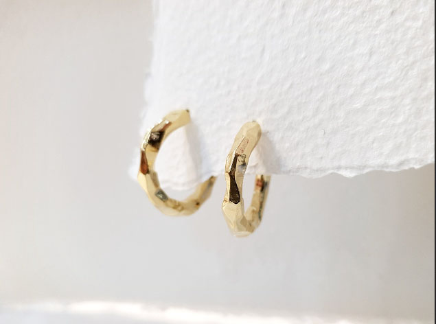 Same-Day Shipping Vintage Bold Ring Earrings Date 