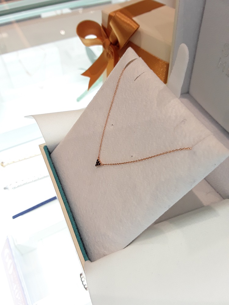 Stonehenge Rose Gold Necklace K0800