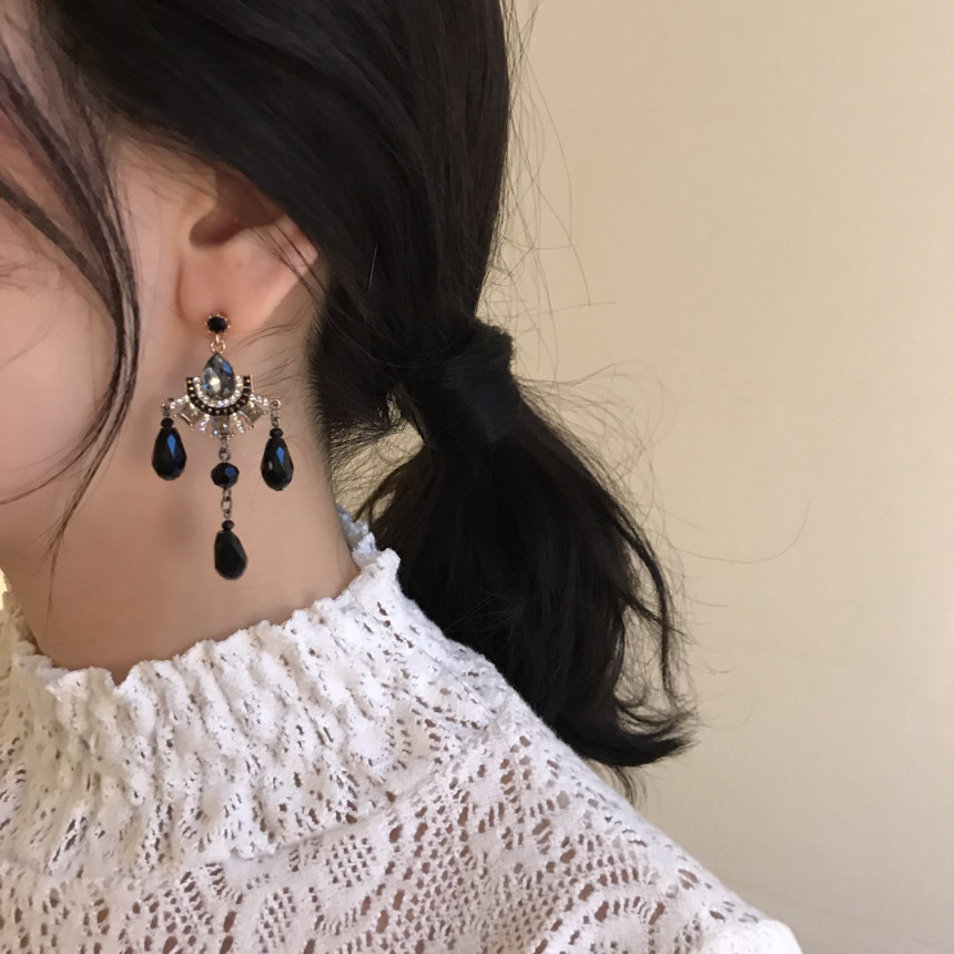 Eleuswal Crystal Drop Earrings 3color Chic Dodgy S