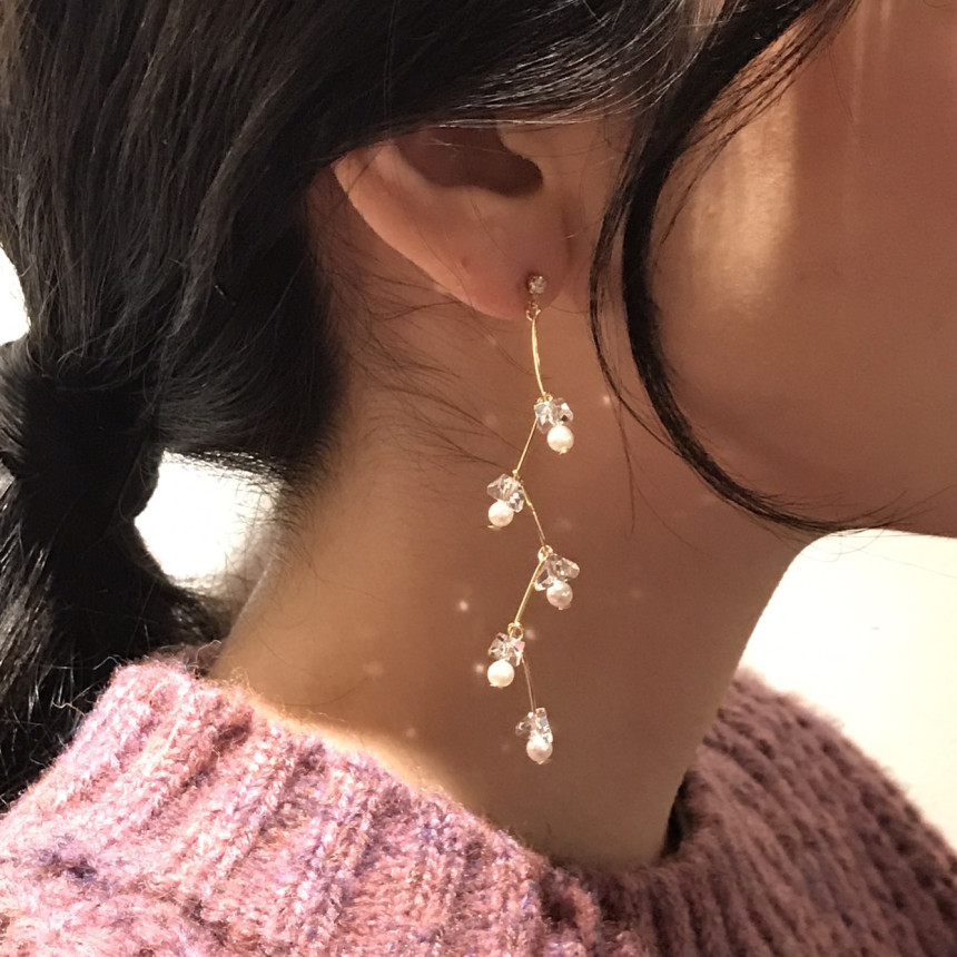 Zig Zag Crystal Cubic Drop Earrings 2color Cheung 