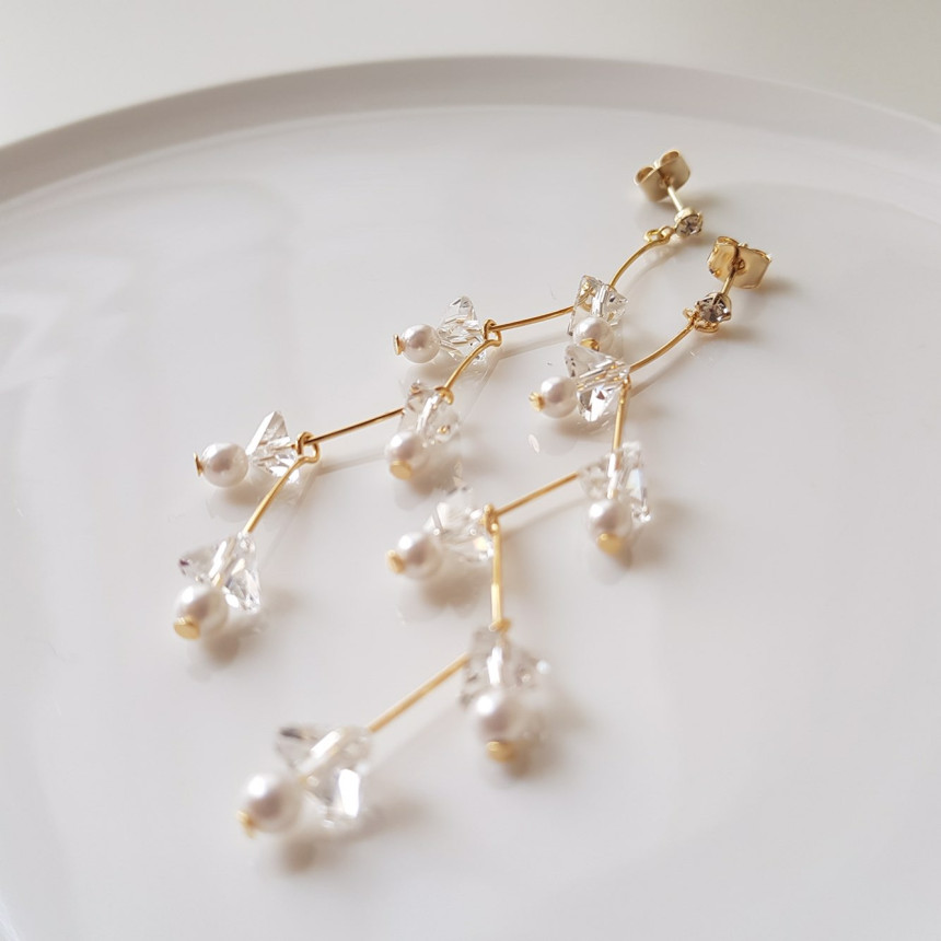 Zig Zag Crystal Cubic Drop Earrings 2color Cheung 