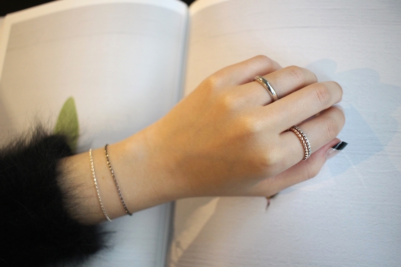 <b><p>92.5 Silver flow Layed Thread ring Woman</p></b><b><p>92.5シルバー フラワー 重ね着 糸リング 女性 20代 デイリー ヴィンテージ</p></b><br /><br /><p align='center'>