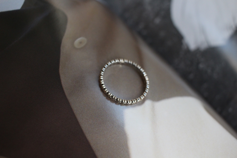 <b><p>92.5 Silver flow Layed Thread ring Woman</p></b><b><p>92.5シルバー フラワー 重ね着 糸リング 女性 20代 デイリー ヴィンテージ</p></b><br /><br /><p align='center'>