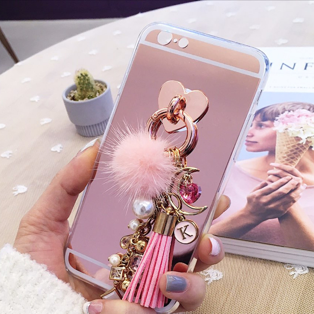 <b><p>Galaxy Note Pom foam Initi Keyring Tassel</p></b><b><p>ギャラクシーノート8ポンポンがイニシャルキーリングタッセルケースiPhone 8のガールフレンドの贈</p></b><br /><br /><p align='center'>