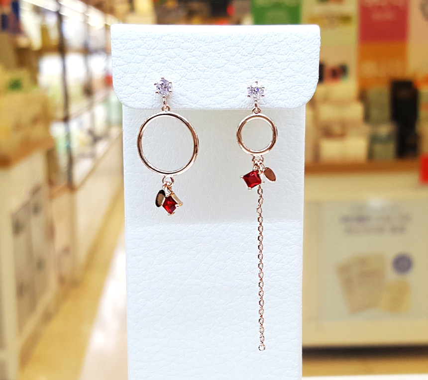 Volare Red Berry Earrings SPE321 Lovely coordinati