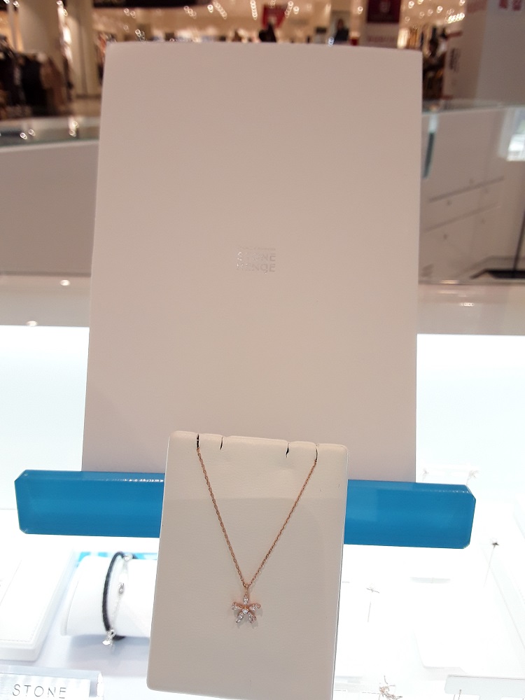 Stonehenge rose gold necklace I0083 Daily Look Lov