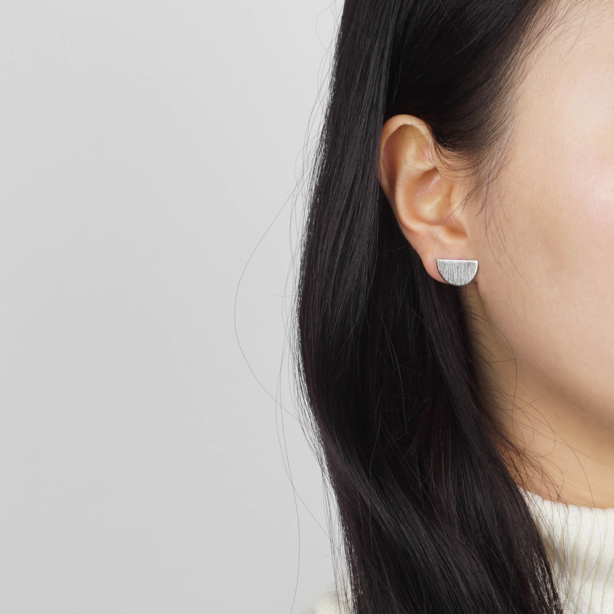 Simple earrings 10 species 3,000 yen Women's Da