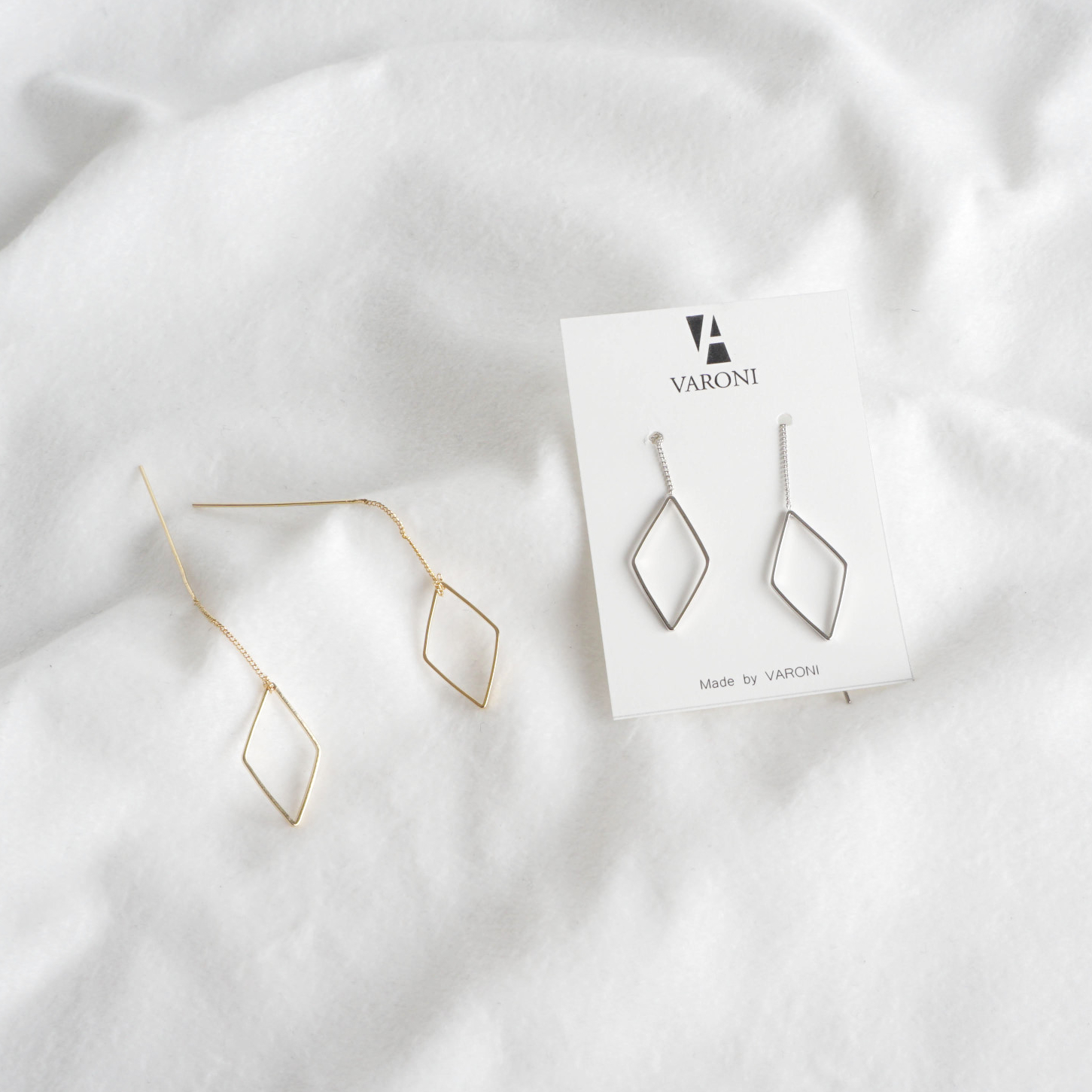Simple earrings 10 species 5,000 won Women's gi