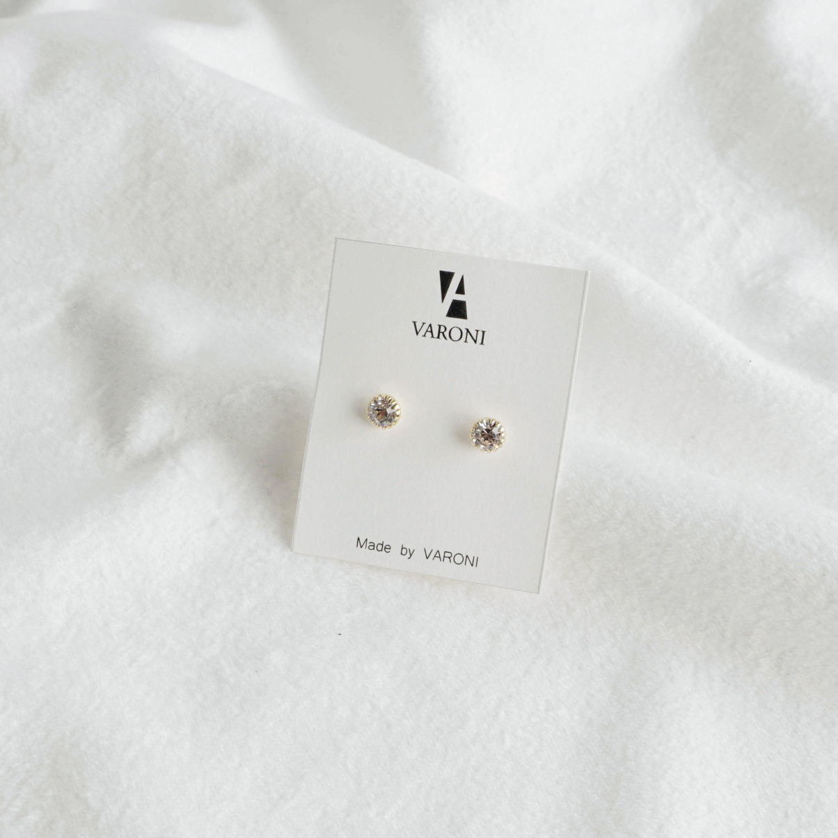 Simple earrings 10 species 3,000 yen Women's Da