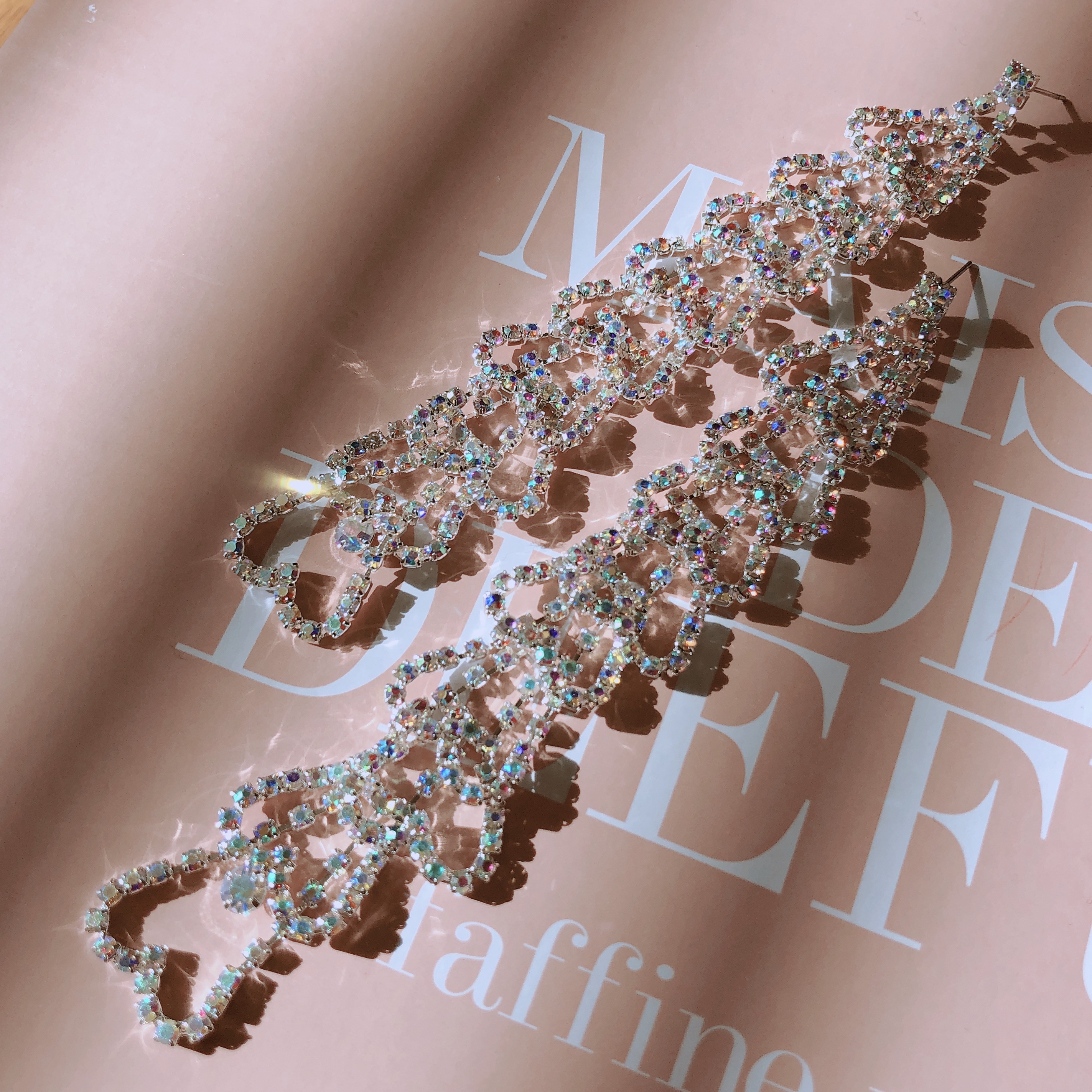 Gorgeous Glitter Opal Heart Heart Long Drop Drop E