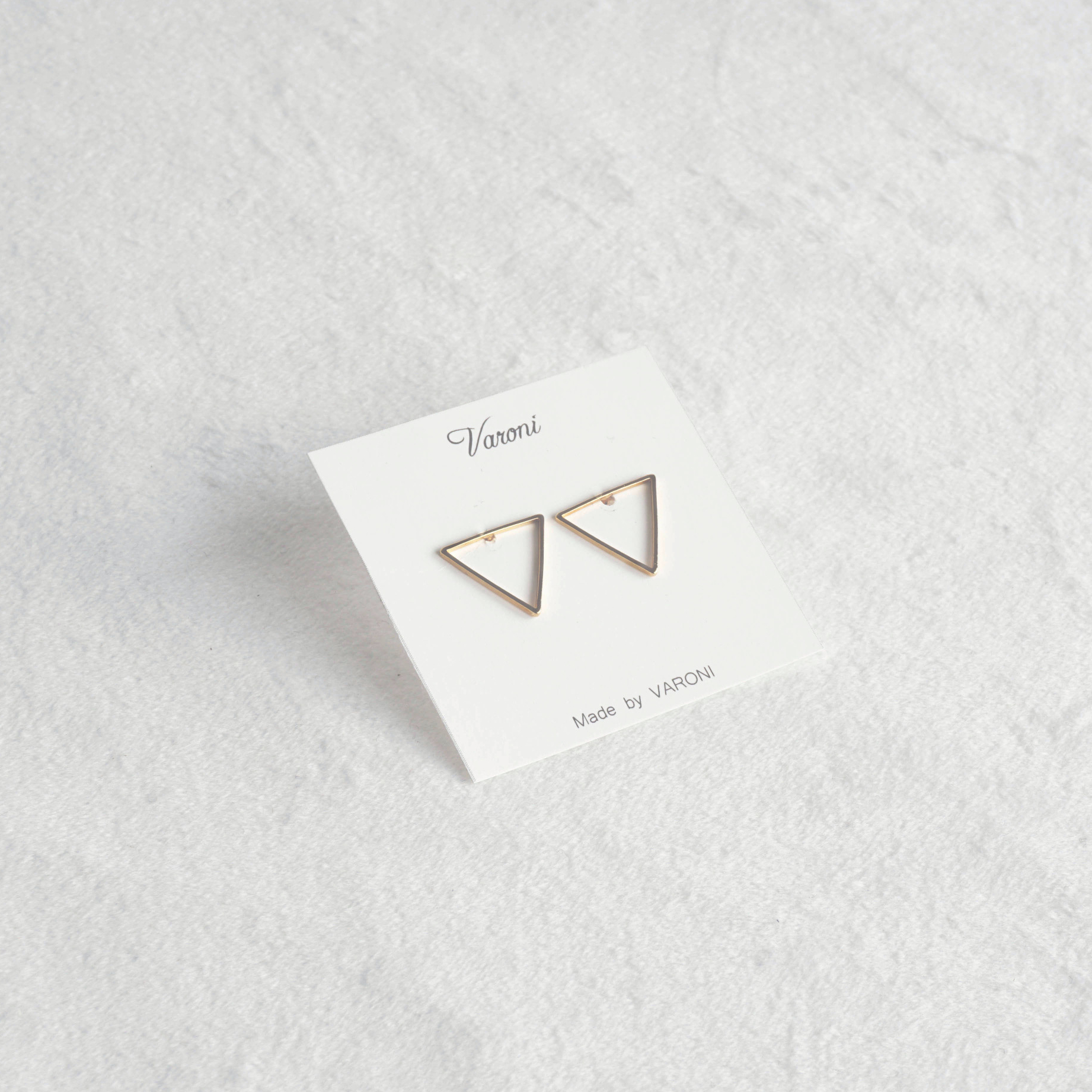 Simple earrings 10 species 3,000 yen Women's Da